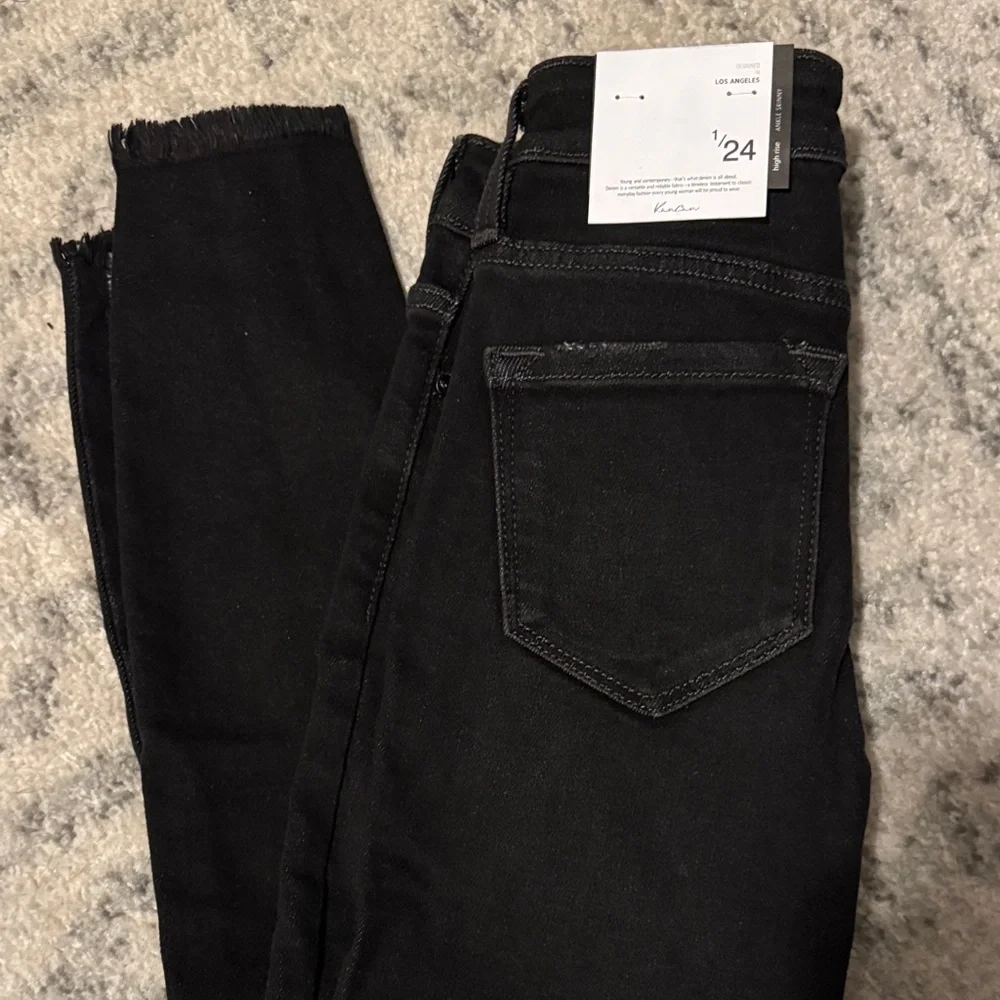 KanCan Charcoal Denim Jeans - Picture 3 of 4